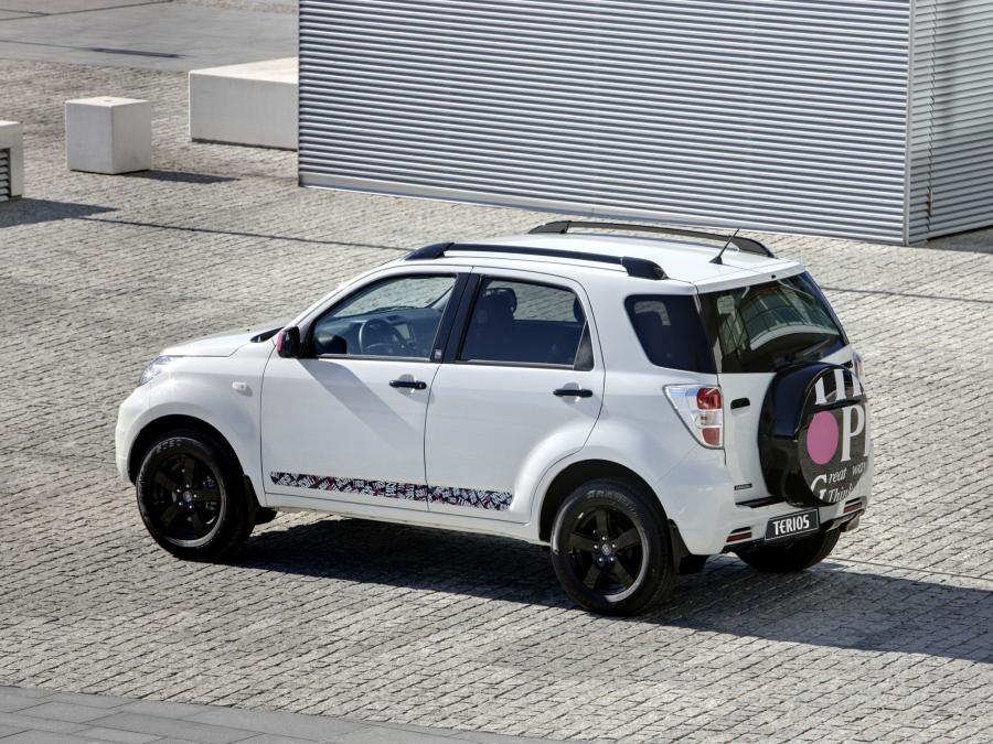  Daihatsu Terios Think Pink 2010 года  (фото 9 из 13)